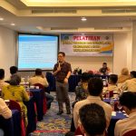 Puluhan Operator Desa Di Latoma Konawe Di Latih Gunakan Aplikasi Siskeudes