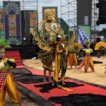 Semarak HUT Ke-11 Dengan Karnaval Budaya Pukau Masyarakat Kolaka Timur