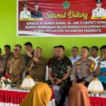 Kunker Di Onembute Konawe, Pj Bupati Salurkan Bantuan Pangan Kepada 835 KPM