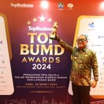 Pj Bupati Konawe Terima Penghargaan TOP BUMD Awards 2024 Di Jakarta