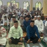 Pj Bupati Harmin Dan Sekda Konawe Kompak Shalat Ied Di Abuki