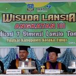 Bupati Koltim Hadiri Wisuda Lansia Di Loea