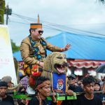 HUT Koltim Ke-12, Parade Budaya Pukau Masyarakat Wonua Sorume