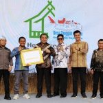 Desa Simbune Koltim Diganjar Penghargaan Nasional Sebagai Desa Cinta Statistik Dari Kemendagri