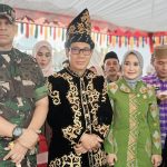 Wabup Yosef Bersama Ketua DPRD Koltim Dan Dandim Kolaka Hadiri Pawai Budaya Dan Musdatpus Ke-V Di Konawe