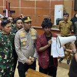 Jamin Situasi Kondusif, Dandim Choky Gunawan Turun Langsung Pimpin Pengamanan Unras Di Kolaka