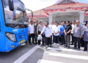 Tingkatkan Konektivitas Dan Permudah Mobilitas Warga, Pemda Bombana Lounching Angkutan Perintis Damri