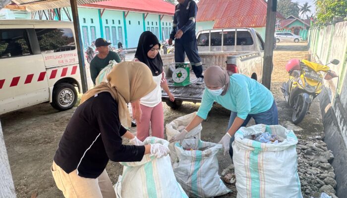 Pastikan MoU Implementatif, DLH Konawe Jemput Langsung Sampah Terpilah Puskesmas Tawanga