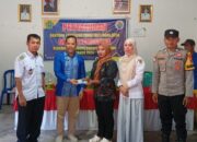 Perkuat Pelayanan Kesehatan Desa, Pemdes Tetembomua Lambuya Salurkan Insentif Kader Posyandu
