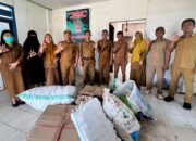Peduli Lingkungan, Camat Lambuya Konawe Instruksikan Staf Setor Sampah Anorganik 2 Kg Perbulan